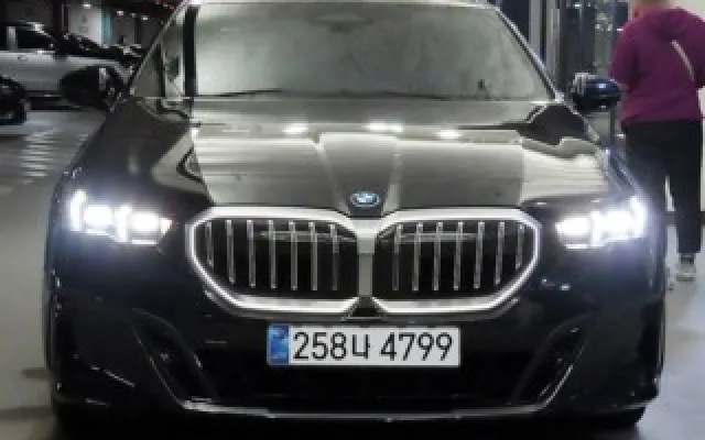 수원중고차시세표가격 5시리즈 (G60) 530e 매물 사진 7 - 2025/02 26,303km