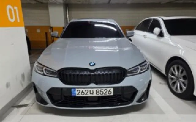 수원중고차시세표가격 3시리즈 (G20) 320i M 스포츠 매물 사진 12 - 2023/03 63,763km