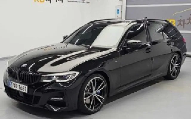 수원중고차시세표가격 3시리즈 (G20) 320i 투어링 M 스포츠 매물 사진 18 - 2022/07 80,184km