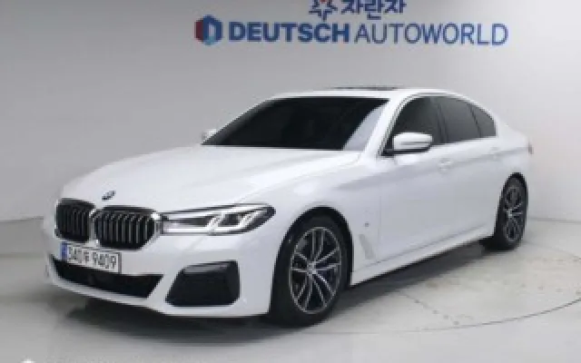 수원중고차시세표가격 5시리즈 (G30) 520i M 스포츠 매물 사진 2 - 2022/12 41,249km